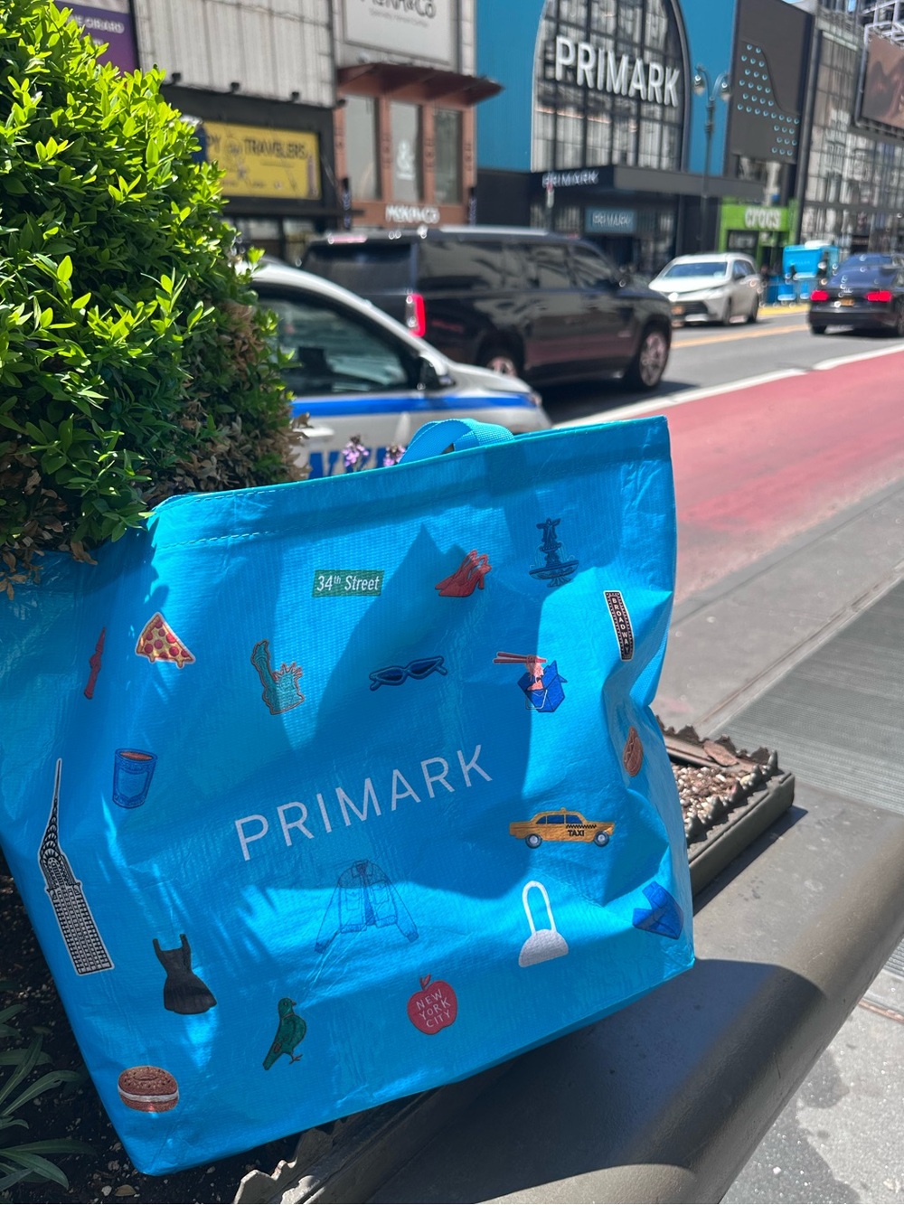 Primark NYC Reusable Shopping Bag LIMITED Edition/Bright Blue Graphic Tote Bag